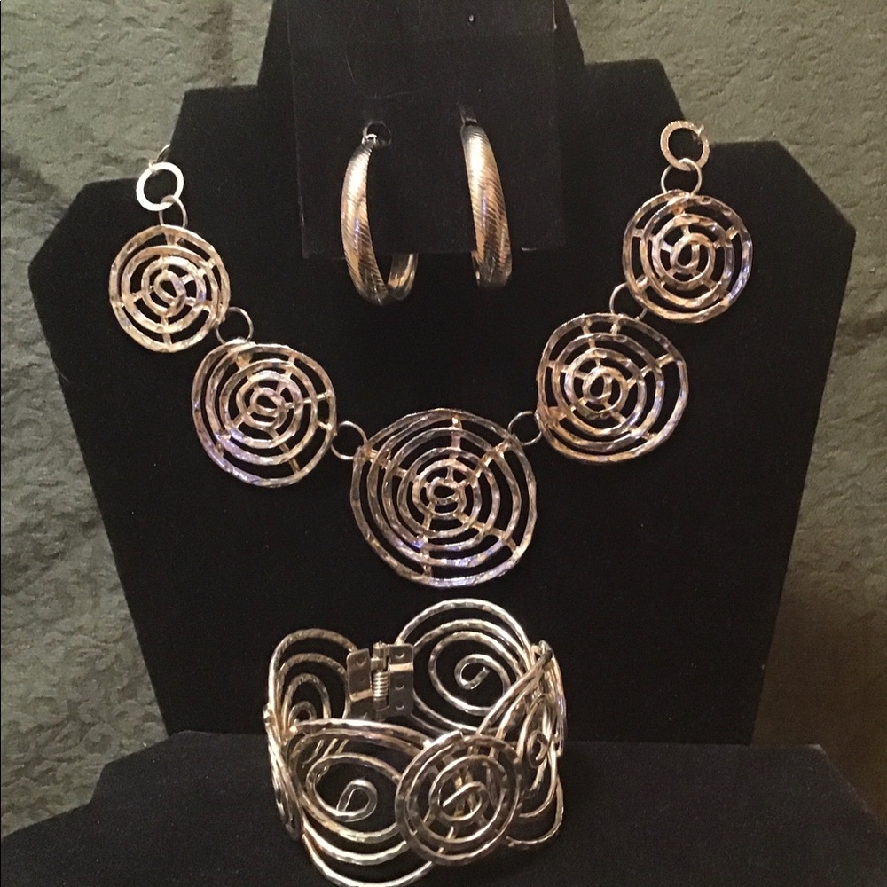Spiral 3 pc Ensemble